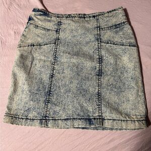 Faded Style Skirt size Small